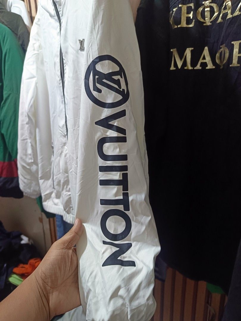 Louis Vuitton Windbreaker White (Category: Luxury Apparel) located in Cebu City. Submitted by negotiableprice22 (Listing ID 1470663777, Image 3). Description: Louis Vuitton Windbreaker fit for small to Medium Dimes Width 22 inch Length 26 inch issue nasa picture dulo available accepting offers.