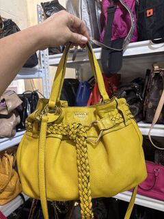 (Category: ) located in . Submitted by gjkfashioncollection2008 (Listing ID 1470585288, Image 1). Description: .