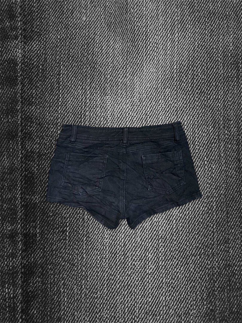 Low rise denim black shorts (Category: Shorts) located in Caloocan City. Submitted by blairbyysha (Listing ID 1470717279, Image 2). Description: Size 26 Length 8.5.