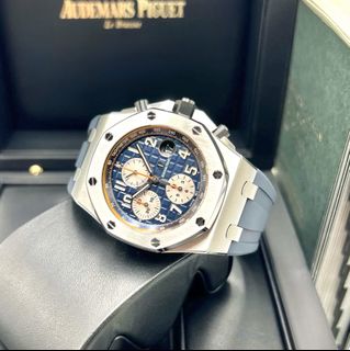(Category: ) located in . Submitted by chamelontimepieces (Listing ID 1468351467, Image 1). Description: .