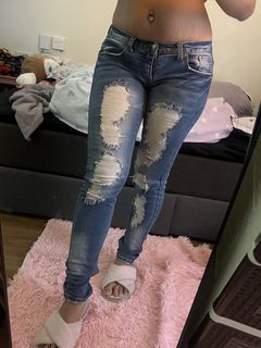 (Category: ) located in . Submitted by pinkvanilla.milkshake (Listing ID 1470589693, Image 1). Description: .