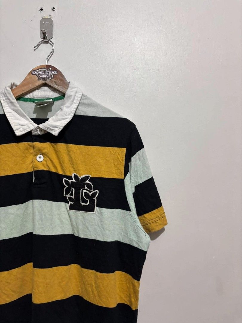 LRG Stipes Polo Shirt (Category: Tshirts & Polo Shirts ) located in Bauan. Submitted by onetwothrift2 (Listing ID 1470679595, Image 3). Description: LRG Stipes Polo Shirt Size: XL Dimes: L30 W24.5 Color rate: 9/10 Excellent condition No issue.