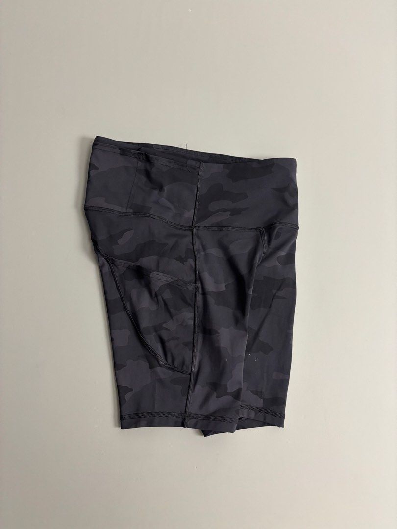 Lululemon Fast and Free High-Rise Short (Category: Activewear) located in San Fernando. Submitted by kayemanalac_05 (Listing ID 1470724522, Image 2). Description: L16 W26-28.