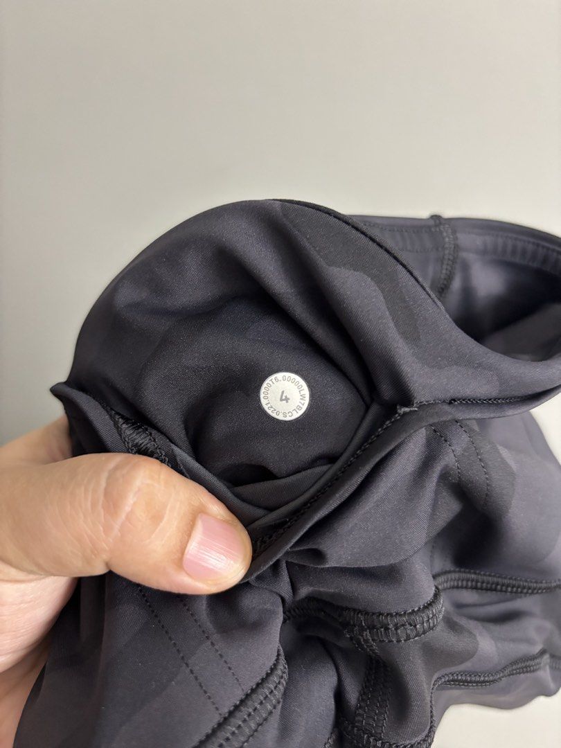 Lululemon Fast and Free High-Rise Short (Category: Activewear) located in San Fernando. Submitted by kayemanalac_05 (Listing ID 1470724522, Image 3). Description: L16 W26-28.