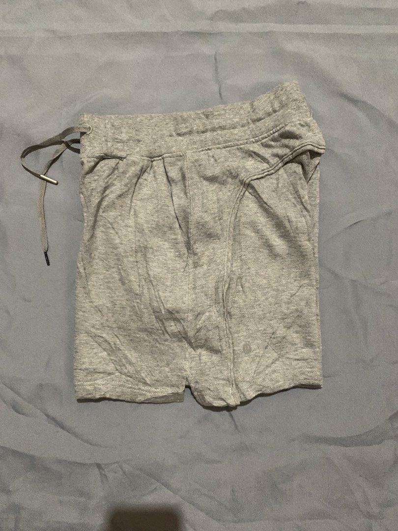 Lululemon Grey Sweat Shorts Size 4 (Category: Shorts) located in General Santos City (Dadiangas). Submitted by stockyards (Listing ID 1470590869, Image 1). Description: - Brand: Lululemon - Size: 4 (tag attached inside waistband) - Color: Classic Grey - Material: Comfortable cotton - Features: Drawstring waist with metallic tips, functional side pockets - Condition: Excellent, fabric and wash tags fully legible - Origin: Made in Philippines - Sty