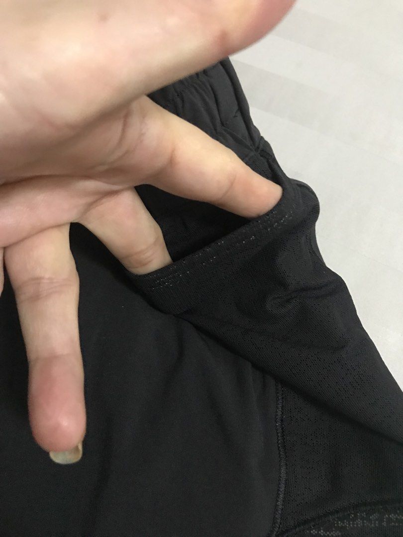 Lululemon Hotty Hot 4 Mesh Line (Category: Activewear) located in Manila. Submitted by freshlemon58885 (Listing ID 1470634461, Image 3). Description: With Inner Underwear Adjustable string Band 3 pockets Dot 2 Color May Vary Due to Lighting .
