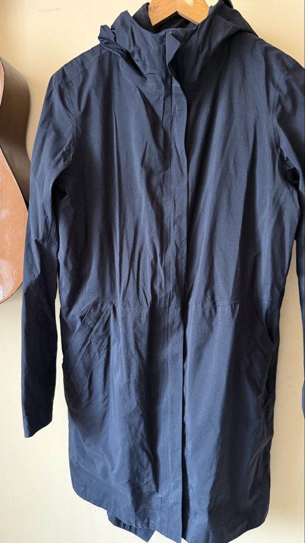 Lululemon 🍋Rain Haven Jacket Black (Category: Coats, Jackets and Outerwear) located in Taguig. Submitted by greenfuzz (Listing ID 1470603886, Image 3). Description: This seam-sealed jacket features a tailored fit and insulation at your core to keep you warm and dry when you're on the move. Made with Glyde fabric that is waterproof and breathable. waterproof glyde Our Waterproof Glyde fabric is engineered with three layers to keep you dry. The li