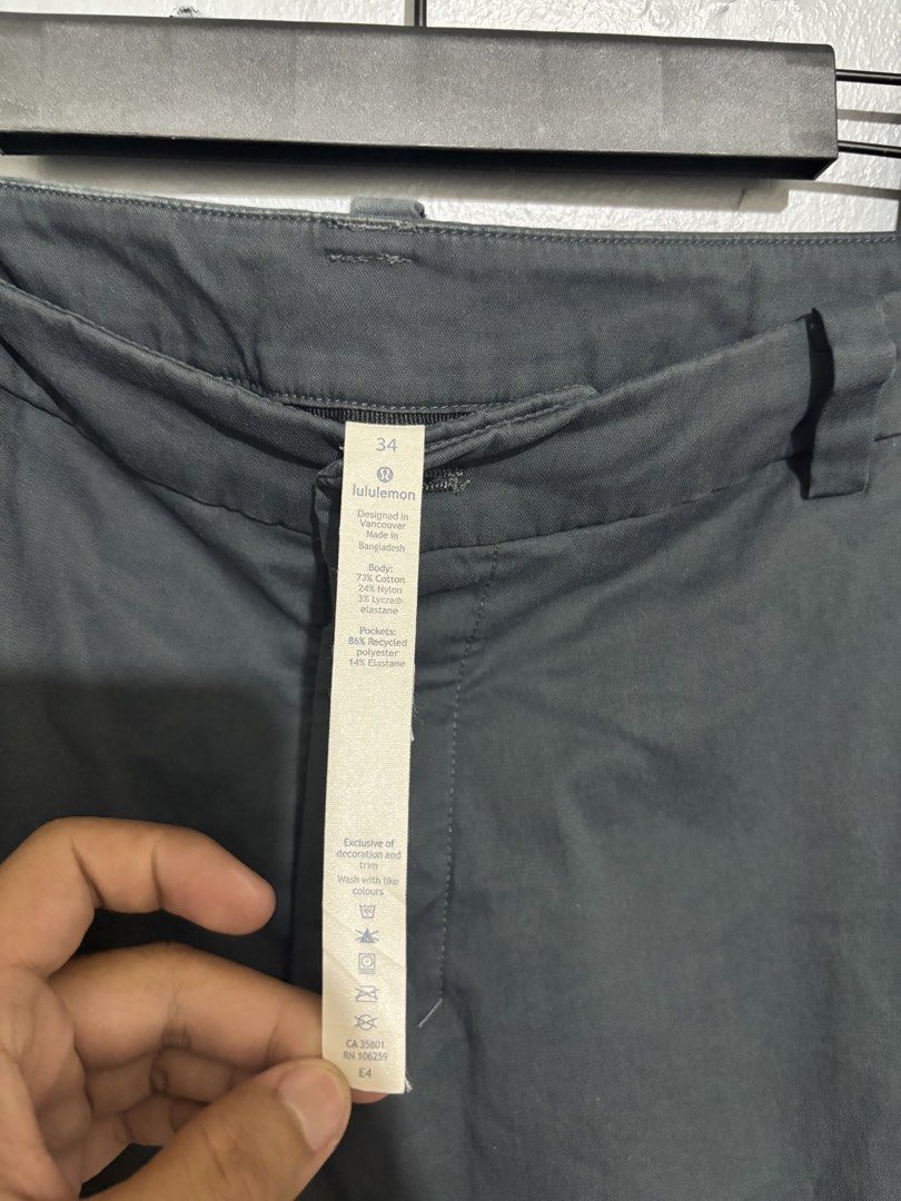 Lululemon Shorts (Category: Shorts) located in Bacolor. Submitted by dandaofficial25 (Listing ID 1470612010, Image 3). Description: 35W .