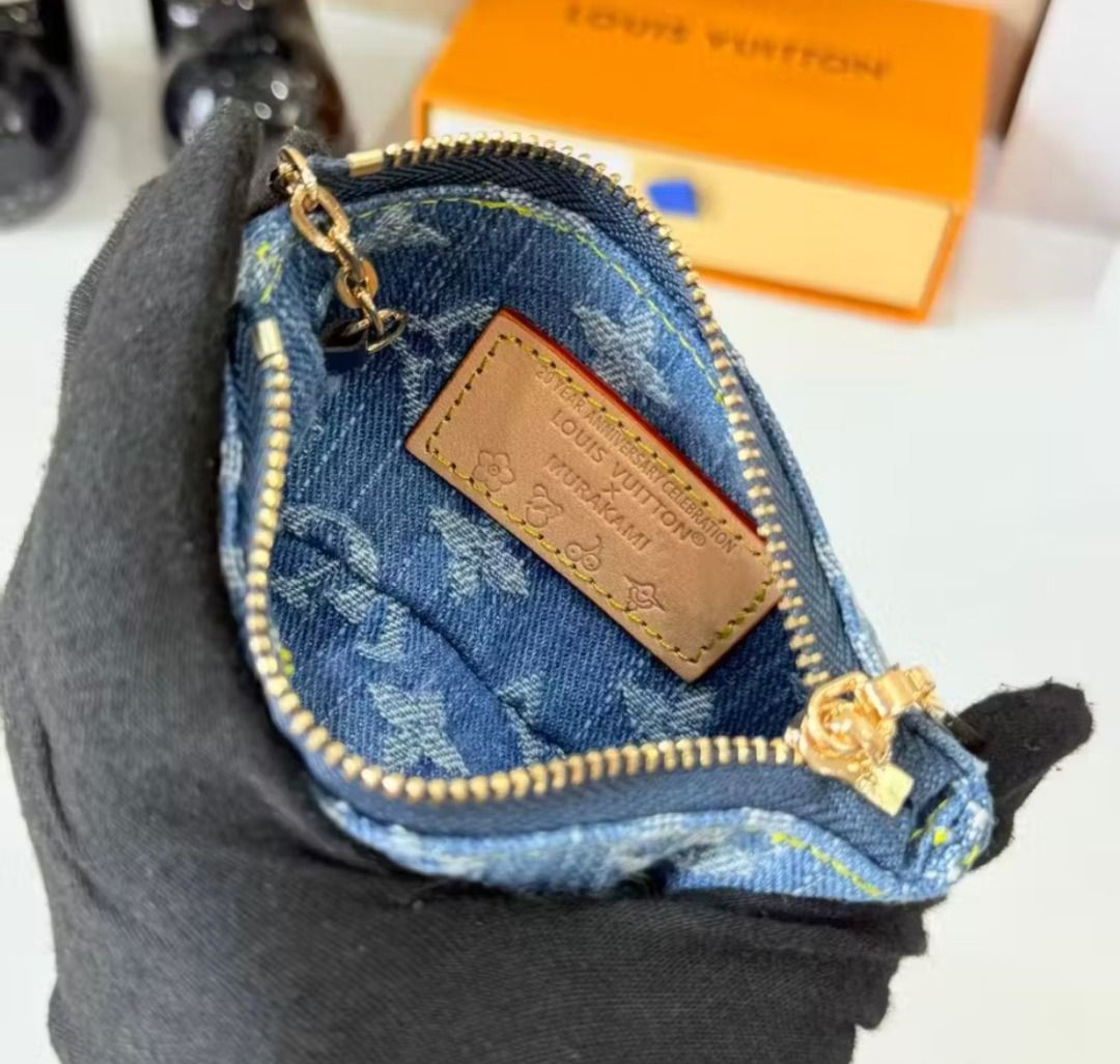 lv murakami cherry key coin purse (Category: Wallets & Card holders) located in Quezon City. Submitted by lux.finds (Listing ID 1470667702, Image 3). Description: .