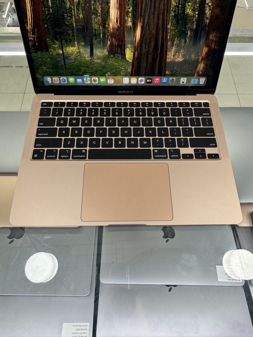 Macbook Air M1 256/8 105Cc/ 100%Batt (Category: Laptops & Notebooks) located in Manila. Submitted by oddlion-e6f6 (Listing ID 1470642236, Image 3). Description: For Sale❗️❗️❗️ Available Now✅ Macbook Air M1 13-inch, 2020 Processor: M1 CHIP Storage: 256GB SSD Memory: 8GB RAM mac OS: macOS Sequoia Version 15.8 Cycle Count: 105 Baterry Health: 100% Baterry Condition: Normal Color: Rose Gold included: Unit, Original Charger, Pouch all Tested 100%✅ ✅ L