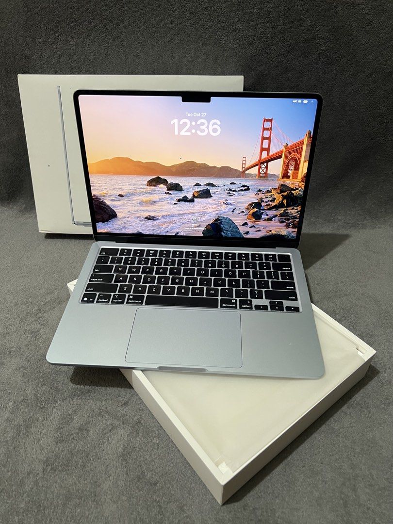 Macbook Air M4 24/512GB Sky Blue (Category: Laptops & Notebooks) located in Rodriguez. Submitted by kazewander (Listing ID 1470673108, Image 3). Description: Macbook Air M4 Sky Blue 13’ Apple M4 24/512GB 49 Cycle Count 98% BH Purchased at Open Source By Beyond The Box no issue, dents, scratches, or visible flaws Inclusions: ✅Original Charger ✅Original Box ✅W Free Ugreen Wireless Mouse.