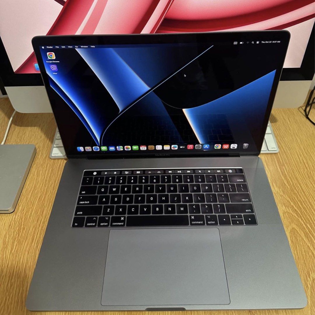 Macbook Pro 15 A1707 | 2017 (Category: Laptops & Notebooks) located in Bauang. Submitted by vantro_gadgets (Listing ID 1470560536, Image 1). Description: 💻 MacBook Pro 15” A1707 | 2017 Touch Bar 💰 PRICE: ₱30,999 — FIXED ⚡ Intel Core i7 | 2.9GHz 🧠 16GB RAM 💾 512GB SSD 🎮 Radeon Pro 560 4GB + Intel HD Graphics 630 🖥️ 15.4” Retina Display 🔋 Battery Cycle Count: 204 💻 macOS Ventura 🎒 With Charger & Bag ✅ Test Before Buying! 🤝 Reseller: Ashle