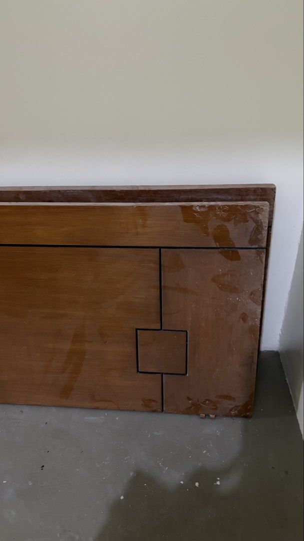 Main Door (Category: Outdoor Furniture) located in Manila. Submitted by cosmicdeer_1b79a6 (Listing ID 1470676611, Image 2). Description: 1PC Solid wood Pull out Main Door from Condo .