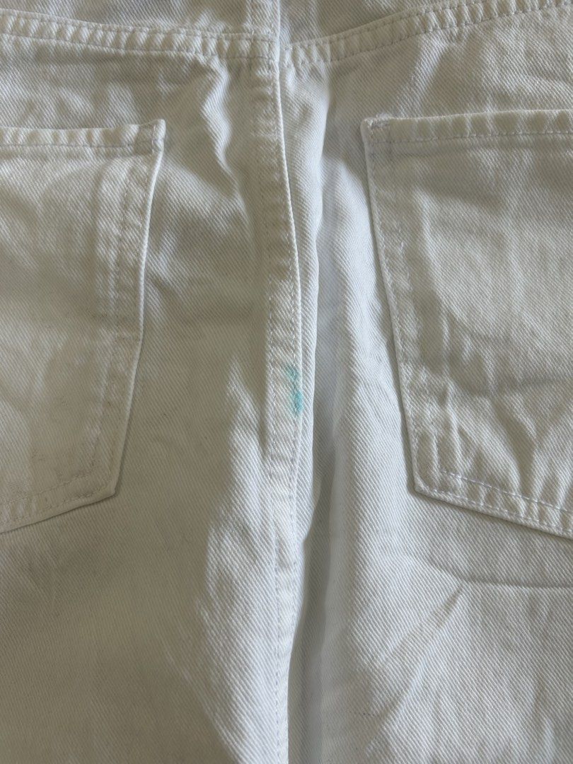 Mango White Denim Midi Skirt Size S (Category: Skirts) located in Manila. Submitted by isabelle_1104 (Listing ID 1470672653, Image 2). Description: Used only twice. But with a little blue ink pen at the back. Please see pic .