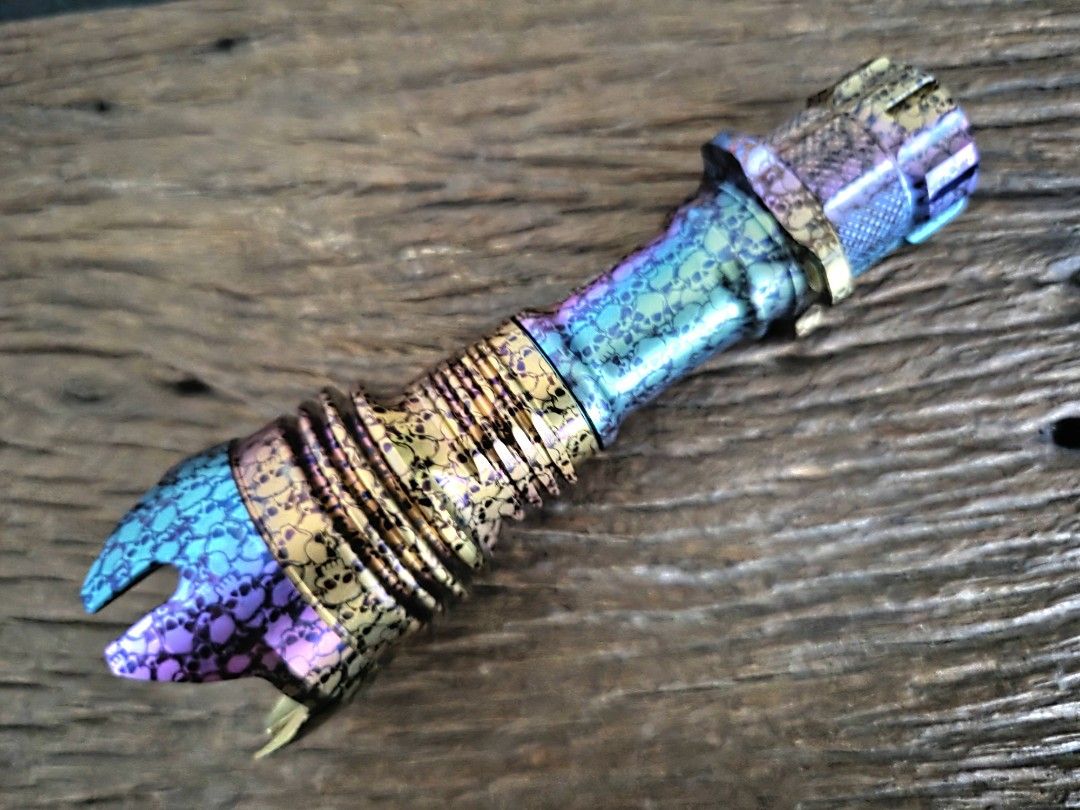 Manker Striker Mini Titanium Skulls (Category: Home Improvement Tools & Accessories) located in Marikina City. Submitted by knifeandtoolphilippines (Listing ID 1470674440, Image 3). Description: Fixed Price No Haggling No Trades Brand New Complete.