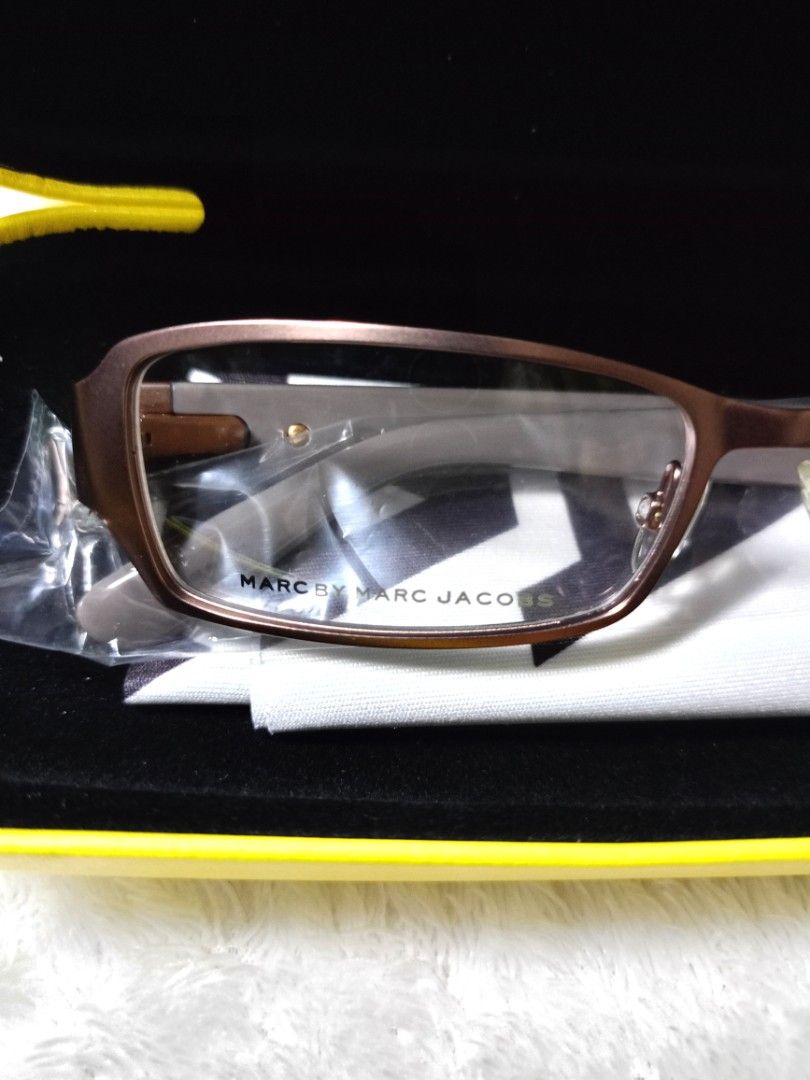 Marc Jacobs optical (Category: Sunglasses & Eyewear) located in Las Pinas. Submitted by vanitystorehouse (Listing ID 1470619726, Image 2). Description: - brand new w/case - bought in US.