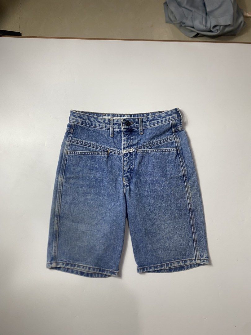 marithe francois Girbaud denim shorts (Category: Shorts) located in Lipa City. Submitted by _thriftitcloud (Listing ID 1470717278, Image 2). Description: 30x21 Very Good condition.