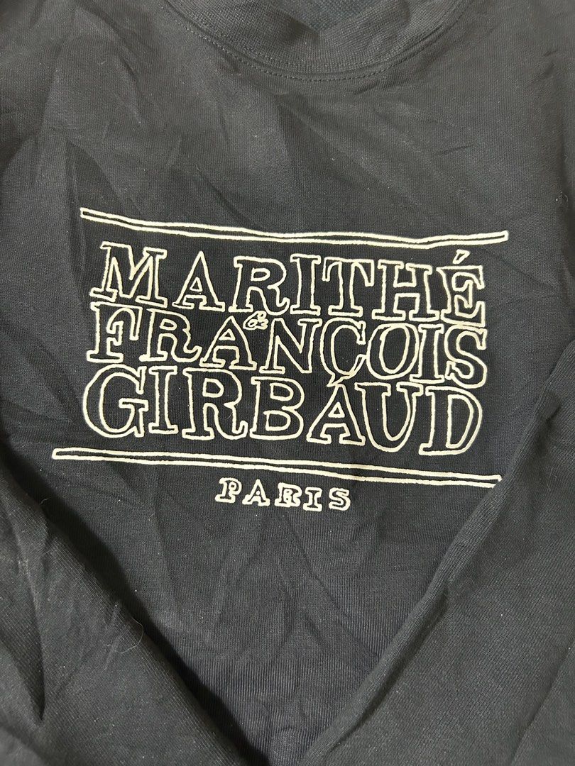 MaritheFrancois Girbaud (Category: Activewear) located in Aurora. Submitted by snoworiontwinkle_08 (Listing ID 1470678978, Image 2). Description: No issue Like new Dm me Naganda.