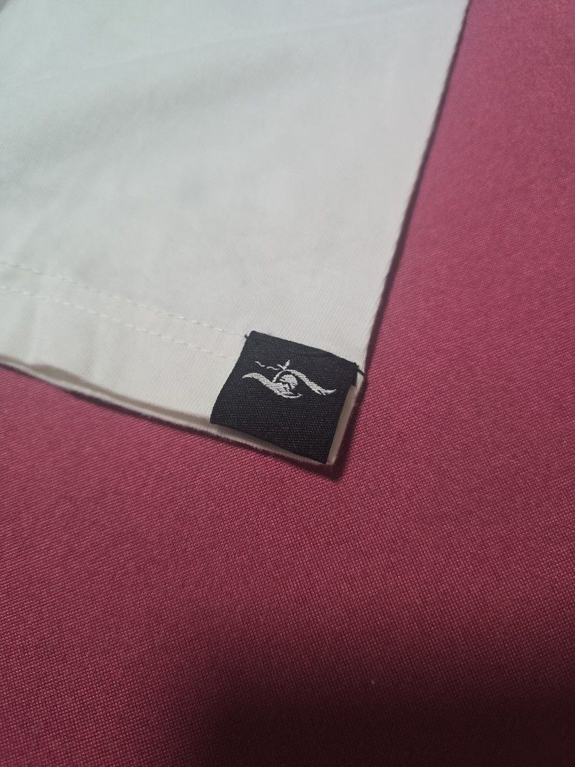 Masid v24 (Category: Shirts) located in Manila. Submitted by grandtree.00cdbe (Listing ID 1470673923, Image 2). Description: Original Masid V24 Once used Need to let go as I'm not comfortable weaeing it esp. om my neck part..