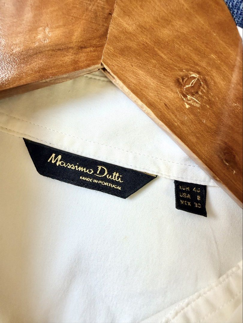 Massimo Dutti polo dress (Category: Dresses) located in Tarlac. Submitted by giannisdeclutters4106 (Listing ID 1470560454, Image 2). Description: Small-medium Classy longsleeve polo dress.