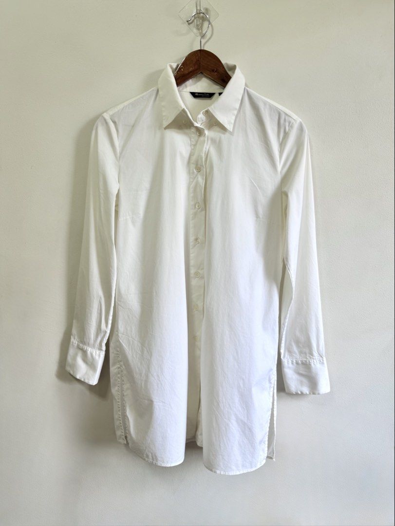 Massimo Dutti polo dress (Category: Dresses) located in Tarlac. Submitted by giannisdeclutters4106 (Listing ID 1470560454, Image 1). Description: Small-medium Classy longsleeve polo dress.