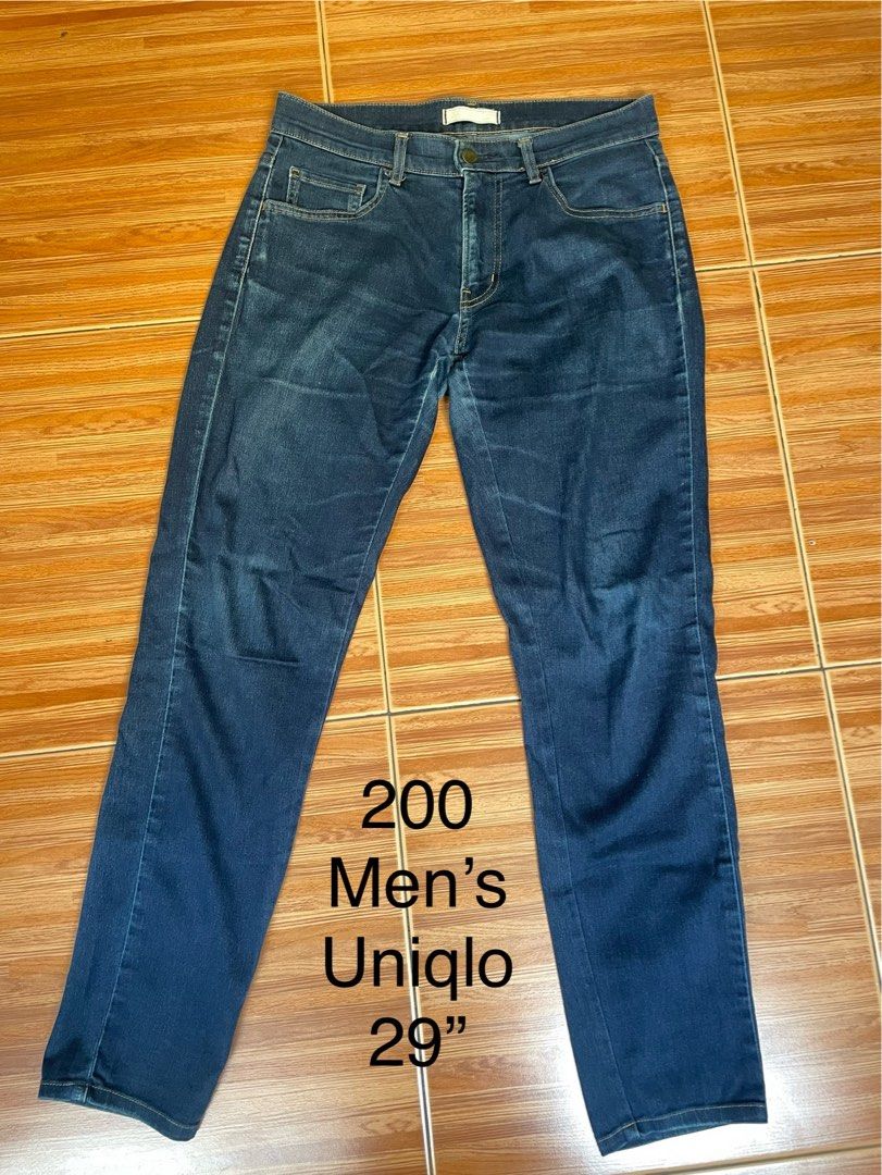 Men's Uniqlo Jeans Size 30 (Category: Jeans) located in Cainta. Submitted by nancygoreng (Listing ID 1470619772, Image 1). Description: - Brand: Uniqlo - Color: Blue - Size: 30 (76 cm) - Material: Cotton and spandex blend for extra stretch and comfort - Design: Classic five-pocket styling with zip fly - Condition: Great for everyday casual wear.