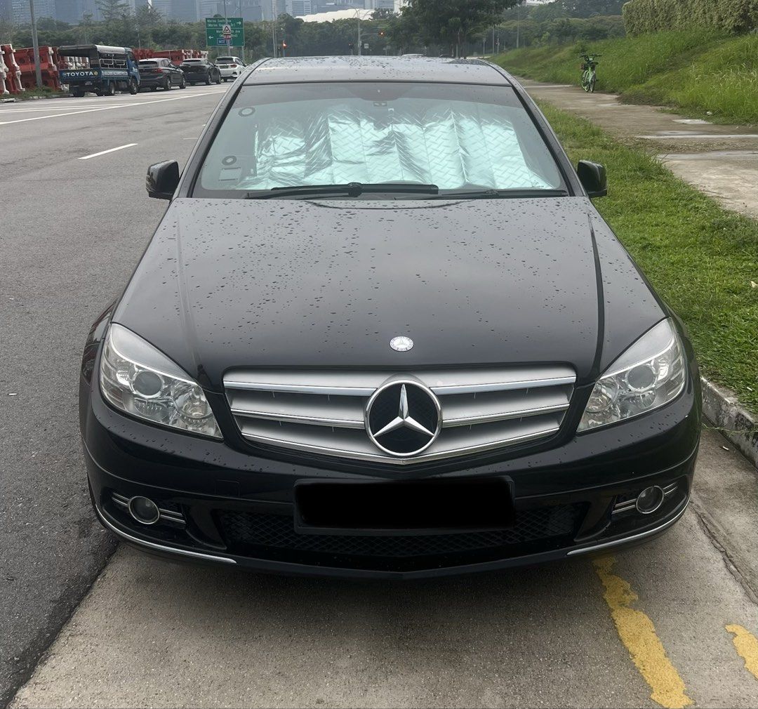 Mercedes-Benz C-Class Saloon C180 Kompressor (A) (Category: Used Cars) located in Singapore. Submitted by obiterdicta_ (Listing ID 1470615253, Image 2). Description: Selling off my trusty C180 Kompressor, registered in April 2009. Served me well but it’s time to change to an MPV due to growing family size. I have maintained this car meticulously and can provide you with receipts of servicings and repairs. I have done the following repairs/mainten