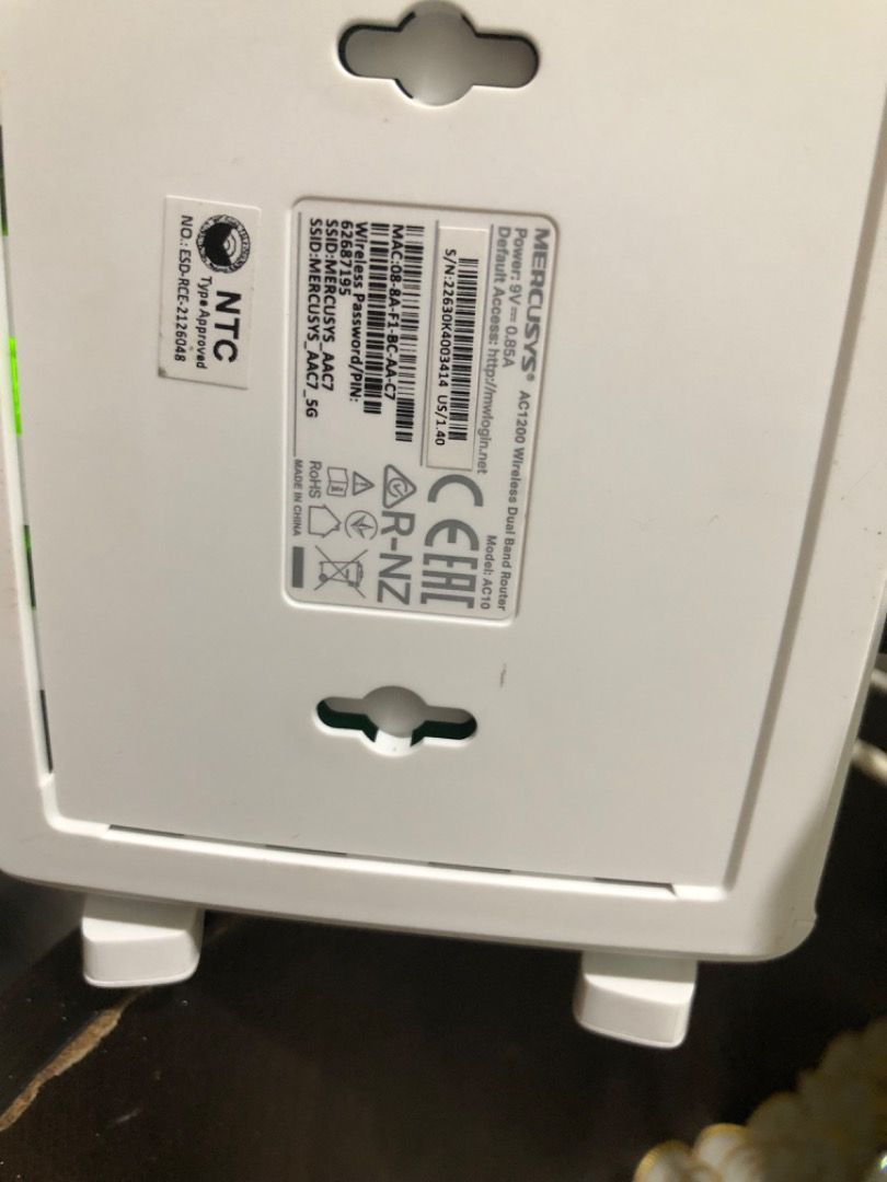 Mercusys AC1200 Wireless Dual Band Router AC10 (Category: Networking) located in Caloocan City. Submitted by goldenwater_5c88a9 (Listing ID 1470610743, Image 2). Description: Selling my Mercusys AC1200 Dual-Band Wi-Fi Router. Inclusions: * Mercusys AC1200 router * Power adapter * Ethernet cable Compatibility: * Has been used with a Globe Prepaid WiFi modem [Huawei B312-939] and DITO WoWFi Lite 4G modem [SLT728] * The router automatically connects