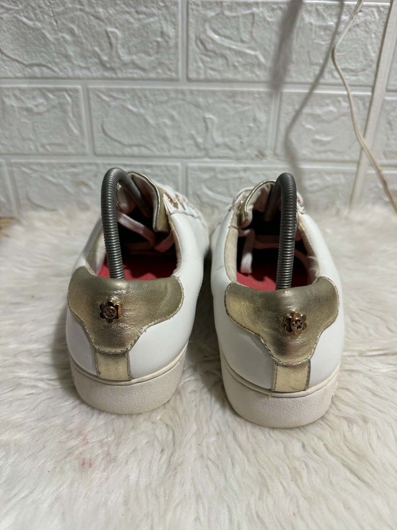 Michael Kors (Category: Sneakers) located in Mati. Submitted by yukilux_ (Listing ID 1470741179, Image 2). Description: .