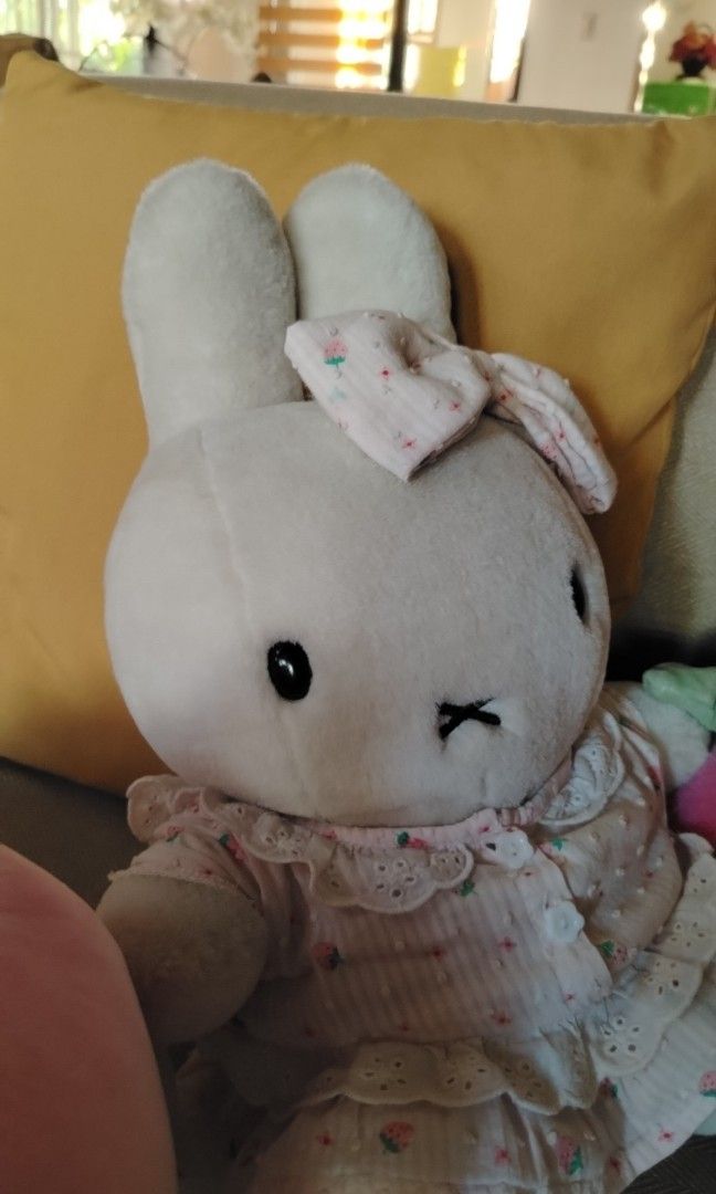 Miffy bundle (Category: Plushies & Soft Toys) located in Cavite. Submitted by xnyukina (Listing ID 1470740106, Image 3). Description: Bundle 850 plus freebie strawberry 🍓.