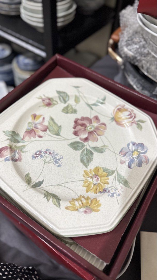 Mikasa Belle Meadow MK506 Plates (Category: Dinnerware & Cutlery) located in Masinloc. Submitted by kristineba02273 (Listing ID 1470680187, Image 3). Description: Mikasa plates in Belle Meadow pattern, model MK506. Octagonal shape with colorful floral design against a cream speckled background. Made in Japan. Oven to table to dishwasher safe. Original red box and paperwork included. Great quality tableware..