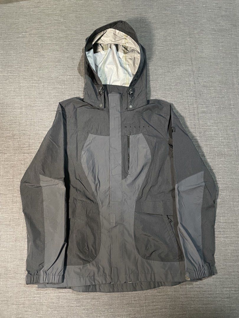 Millet Waterproof Hooded Outdoor Jacket Grey (Category: Coats, Jackets and Outerwear) located in Catigbian. Submitted by ekong_yeager (Listing ID 1464886577, Image 1). Description: Millet outdoor waterproof jacket Price: 850 Excellent condition Color rate 9.5/10 As new No issue washed and ready to wear (Laundry) Fresh from bale Color may vary due to lightning measurements: - 19.5 width - 26 length unli vouch and vc with item Bohol, Visayas📍 📩.