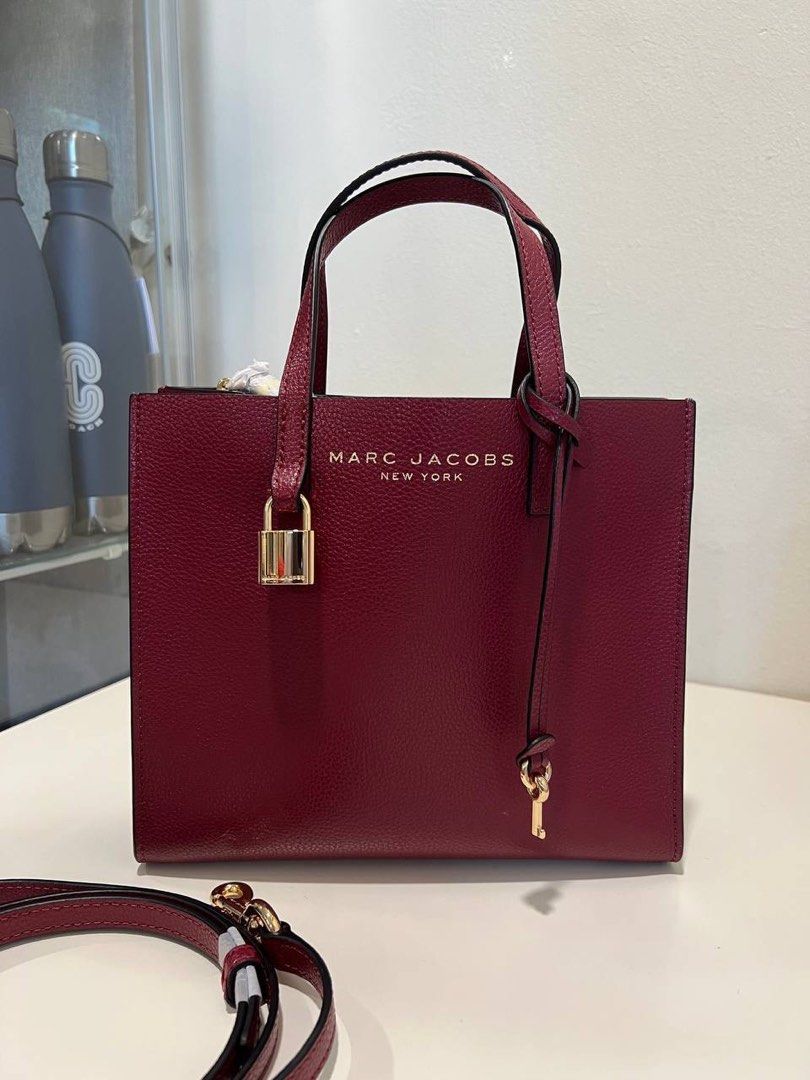 Mini Grind Tote Crossbody (Category: Luxury Bags & Wallets) located in Abucay. Submitted by lovieauthenticmerchandise (Listing ID 1470619217, Image 2). Description: .
