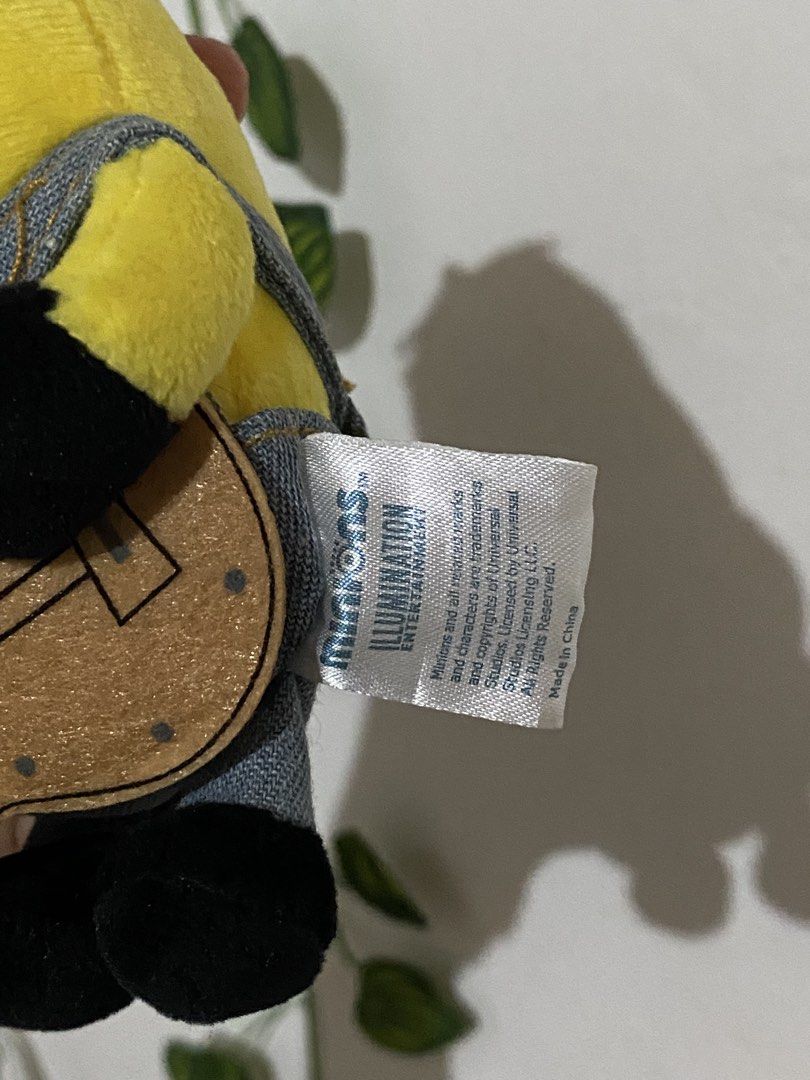 Minions Stuart playing a guitar Plush Charm (Category: Plushies & Soft Toys) located in Guagua. Submitted by toy_corner (Listing ID 1470639375, Image 3). Description: Like new No issue Pampanga loc MOP: Gcash J&T courier.