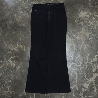 (Category: ) located in . Submitted by sangkalamsthrift88 (Listing ID 1470721862, Image 1). Description: .
