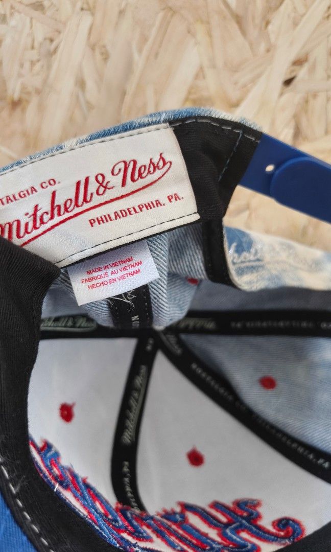 Mitchell and Ness Kings Acidwash Snapback (Category: Caps & Hats) located in Malvar. Submitted by caps_l0ck (Listing ID 1470583744, Image 3). Description: Like new No issue 9.5/10 color rate Jnt/Lbc Gcash payment Dm📥.