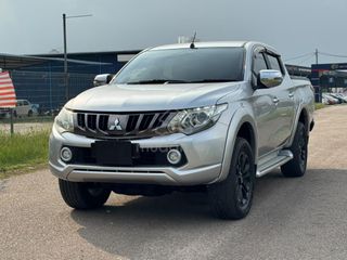 (Category: ) located in . Submitted by ahjiejbusedcardealer (Listing ID 1470714988, Image 1). Description: .