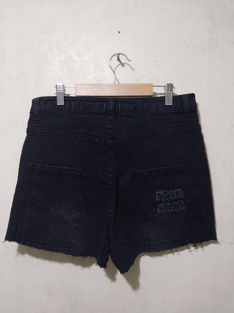 Miu Miu Black Denim Shorts Size S (Category: Shorts) located in Manila. Submitted by PrinceDani.Clothing (Listing ID 1470593221, Image 2). Description: miu miu black denim shorts Size 29-30in waist 14in length excellent condition .