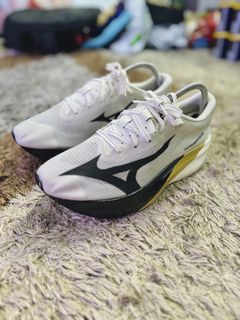 (Category: ) located in . Submitted by visvim24 (Listing ID 1470422617, Image 1). Description: .