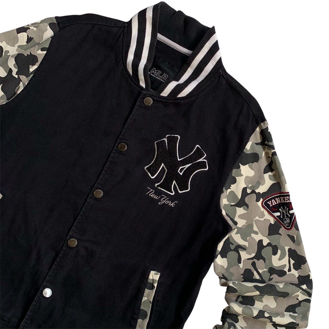 MLB New York Yankees Multi Patch Camo Sleeve Varsity Jacket (Category: Coats, Jackets and Outerwear) located in Sindangan. Submitted by holy_thrift (Listing ID 1470664492, Image 2). Description: - MLB New York Yankees Multi Patch Camo Sleeve Varsity Jacket - width / 22.5 - length / 26.5 - issue / nasa last pic is may stain sya sa camou at sa gilid ng patch na yan is may white na ganyan, yan lang naman overall okay lahat yang sa 4rth pic is ribbin