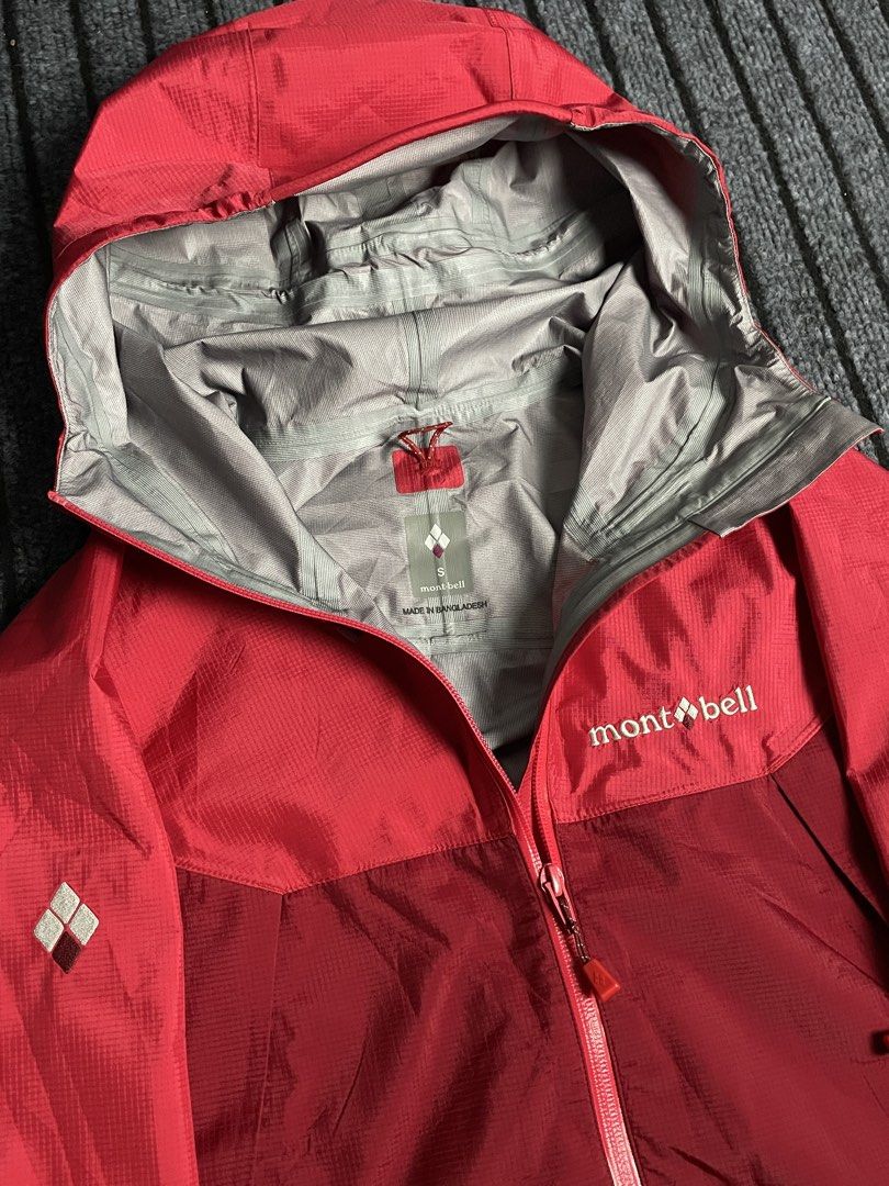Montbell - Thunder Pass Jacket (Category: Coats, Jackets and Outerwear) located in Puerto Princesa. Submitted by palawan.swagdealer (Listing ID 1470725041, Image 3). Description: All details are provided Kindly check each photo No major flaws In excellent condition .