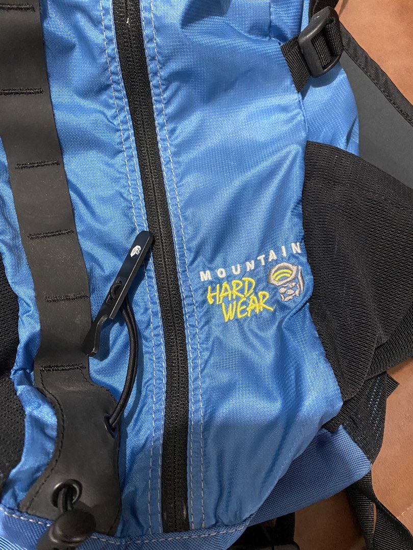 Mountain Hardwear daypack (Category: Backpacks) located in Calamba. Submitted by willpay.asap (Listing ID 1470669537, Image 2). Description: Mountain Hard Wear daypack 15 - 20 liters Excellent condition | As new lot of compartments | convenient 🏷️1,550 .