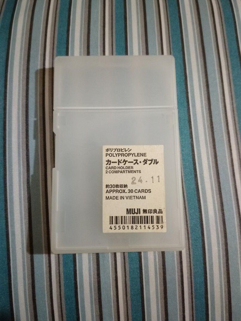 MUJI POLYPROPLENE CARD HOLDER (Category: Everything Else Others) located in Manila. Submitted by ririmart (Listing ID 1470596709, Image 1). Description: used but not abused, still good as new.