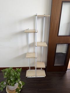 (Category: ) located in . Submitted by ashima1 (Listing ID 1470584508, Image 1). Description: .