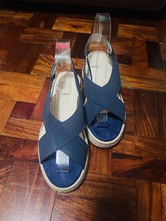 (Category: ) located in . Submitted by maimaimai.store (Listing ID 1470673812, Image 1). Description: .