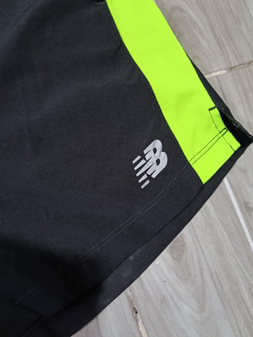 NEW BALANCE DRIFIT SHORT (freeshipping) (Category: Activewear) located in Quezon City. Submitted by gyl-stop (Listing ID 1470677275, Image 3). Description: free shipping 28-34 x 16.5 excellent condi cr: 9.8/10 issue: none.