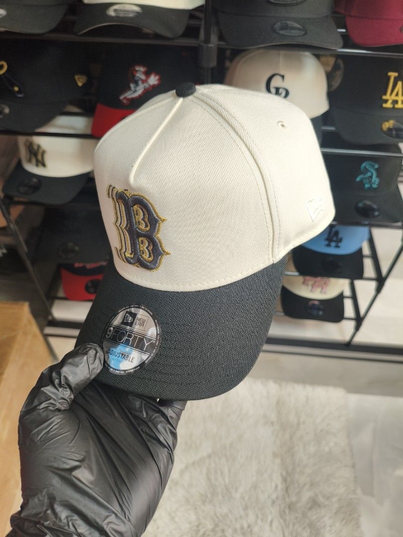 New Era Boston Red Sox Chrome Two Tone 9Forty Adjustable Aframe Cap (Category: Caps & Hats) located in Tagaytay City. Submitted by authenticap (Listing ID 1470608495, Image 3). Description: .