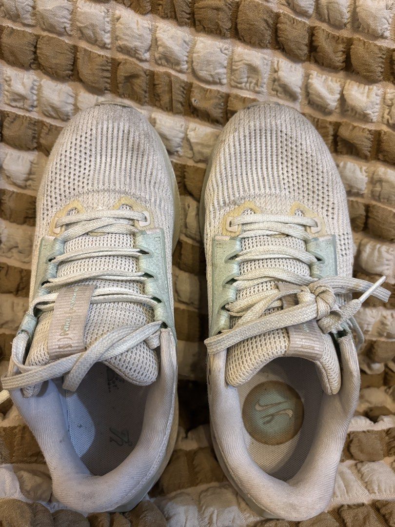 Nike (Category: Sneakers) located in Manila. Submitted by dahliadelo51856 (Listing ID 1470683498, Image 3). Description: Once you’re happy with it, I’ll send the shoes cleaned..