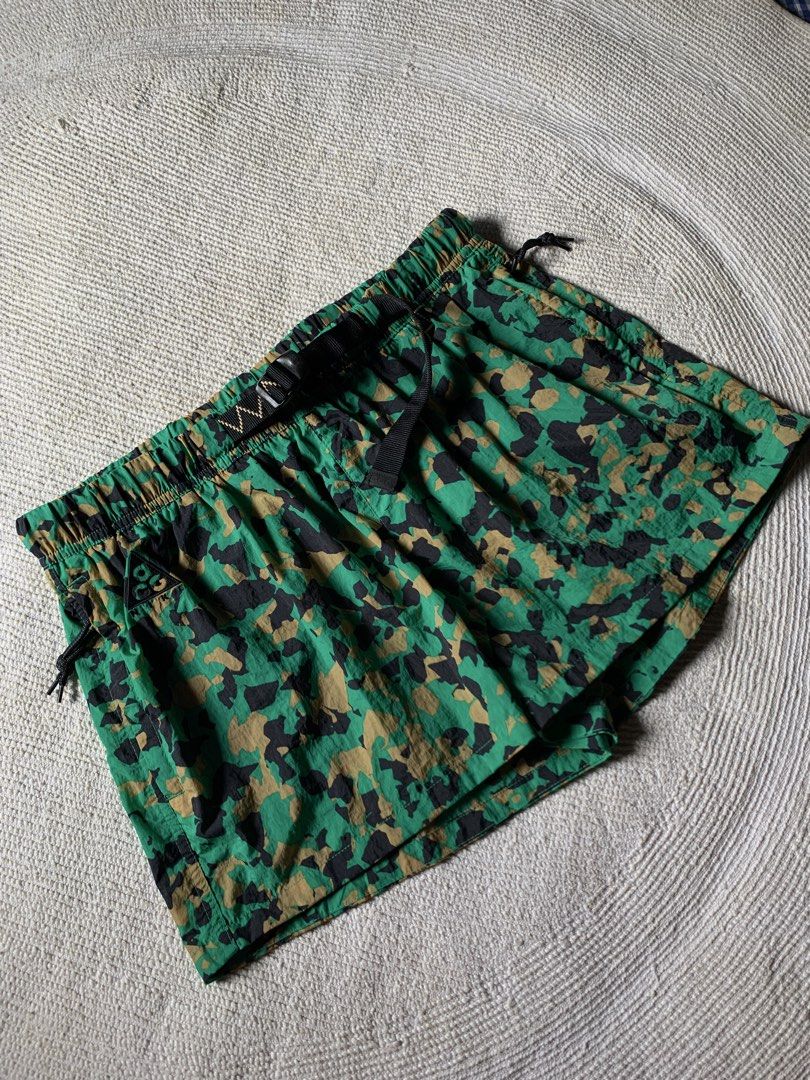 NIKE ACG CAMOU MEDIUM FIT (Category: Activewear) located in Danao, Cebu. Submitted by banthrift-6004 (Listing ID 1470570379, Image 1). Description: .