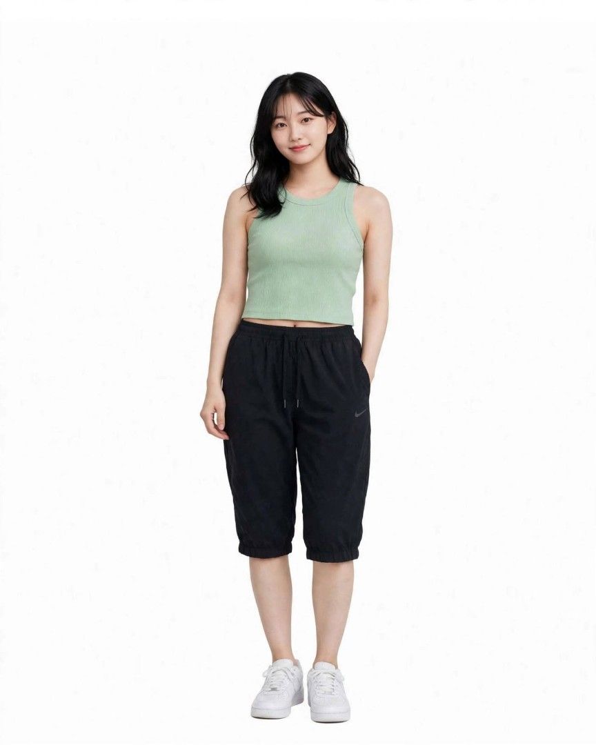 Nike Active Dri Fit Capri (Category: Activewear) located in Rizal. Submitted by timeless_shop (Listing ID 1470741144, Image 1). Description: ORIGINAL NIKE Revival Woven Capri Pants - Size MEDIUM - Dri-Fit Black ✨ 📏 Length: 26 inches - Capri 📏 Waistline: 14 inches 📏 Size Fit: 28-32 Waistline 🎨 Color: Black - buo pa kulay! Black na Black ✂️ Style: Revival Woven Capri elastic garter sa baba! 💯 Good Condition: 9.9/10 🎨 Color Rate: 9.9/10 - Buo 